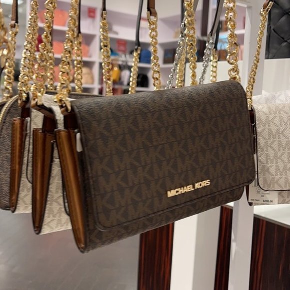 MICHAEL KORS Jet Set Travel Medium Phone Xbody Bag - Picture 5 of 16